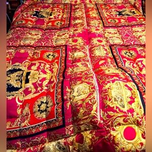 Versace King size comforter . Reversible Red/black and gold on one side. White,l
